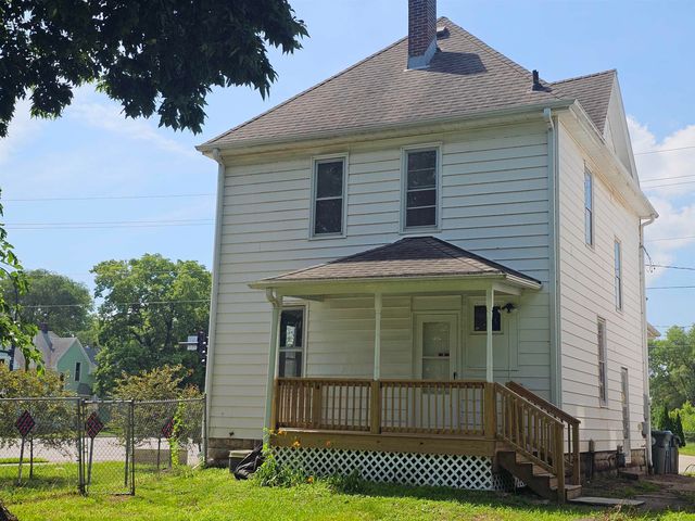 215 Dane Street, Waterloo, IA 50703