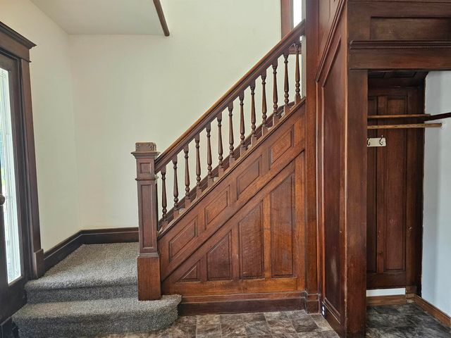 215 Dane Street, Waterloo, IA 50703