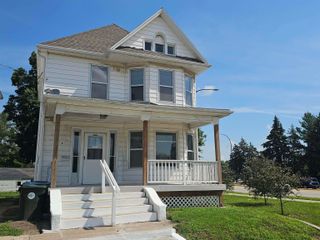 215 Dane Street, Waterloo, IA 50703