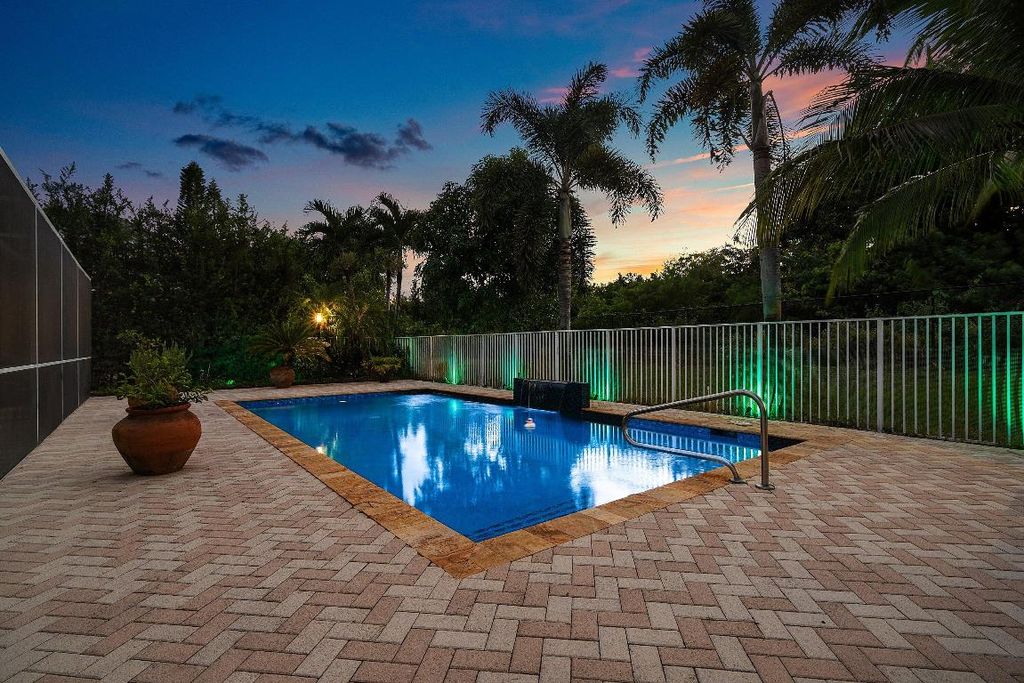Image 10 of property listing at 11301 Sea Grass Circle, Boca Raton, FL 33498