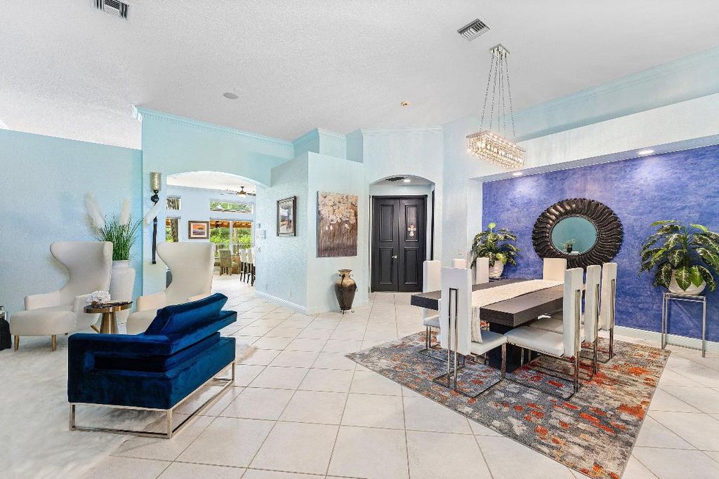 Image 17 of property listing at 11301 Sea Grass Circle, Boca Raton, FL 33498