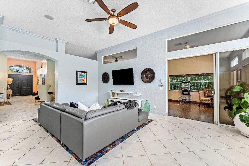 Image 34 of property listing at 11301 Sea Grass Circle, Boca Raton, FL 33498