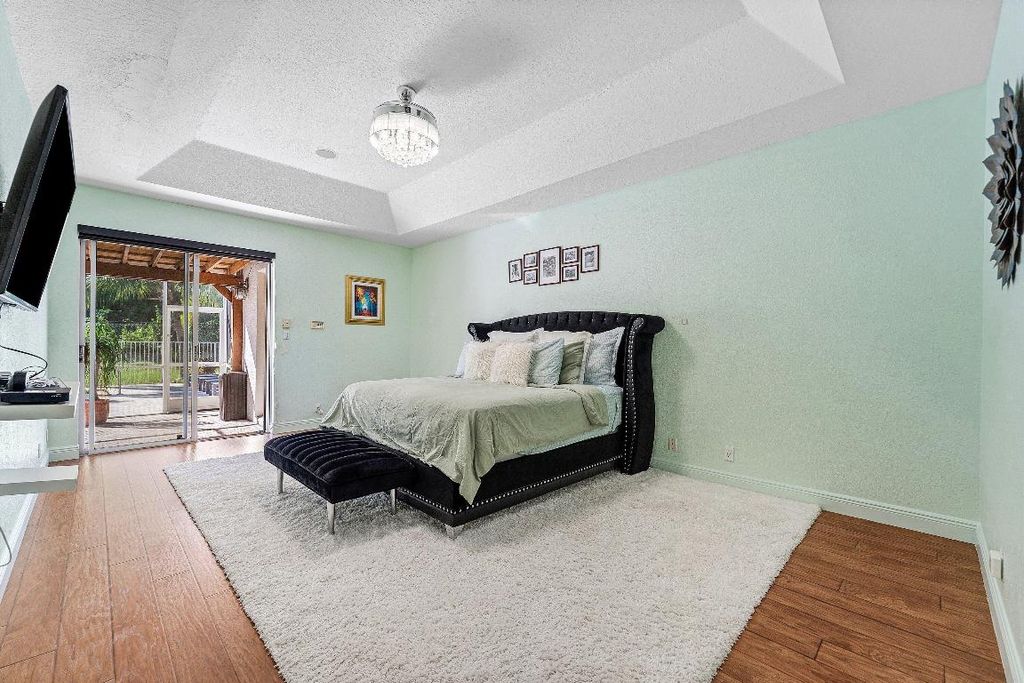 Image 43 of property listing at 11301 Sea Grass Circle, Boca Raton, FL 33498