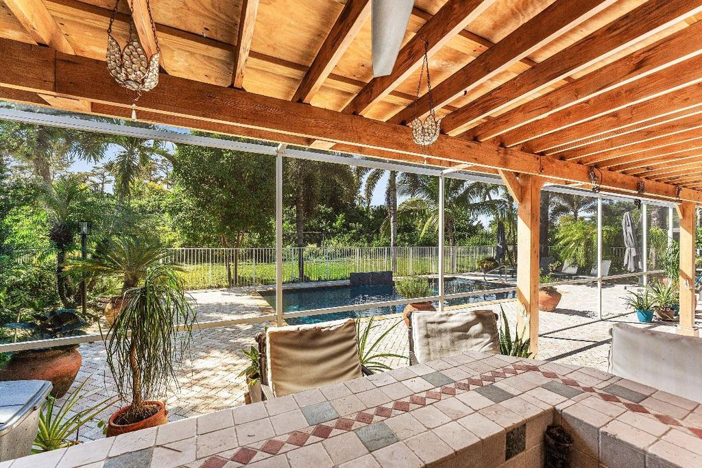 Image 61 of property listing at 11301 Sea Grass Circle, Boca Raton, FL 33498