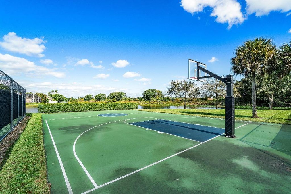 Image 77 of property listing at 11301 Sea Grass Circle, Boca Raton, FL 33498