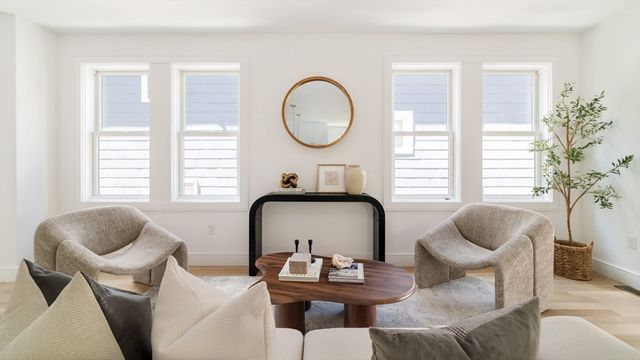 9 Olive Ave 1, Somerville, MA 02143