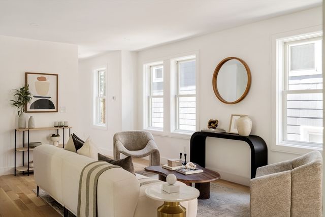 9 Olive Ave 1, Somerville, MA 02143