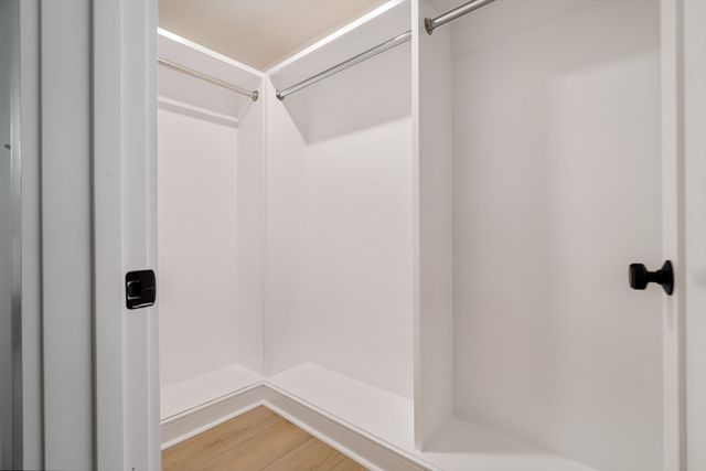 9 Olive Ave 1, Somerville, MA 02143