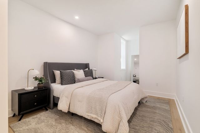 9 Olive Ave 1, Somerville, MA 02143