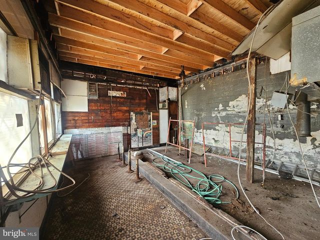 511 N OLDEN AVE, Trenton, NJ 08638