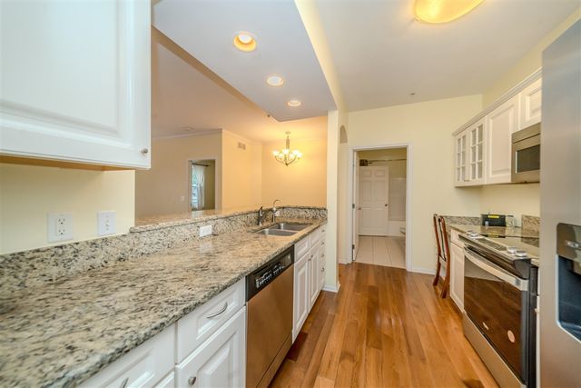 273 Scio Village Court 125, Ann Arbor, MI 48103