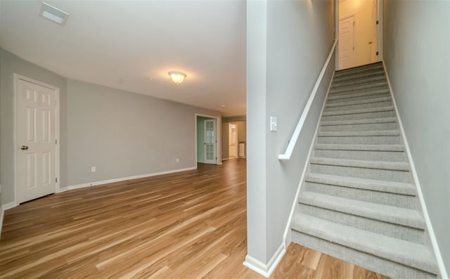 273 Scio Village Court 125, Ann Arbor, MI 48103