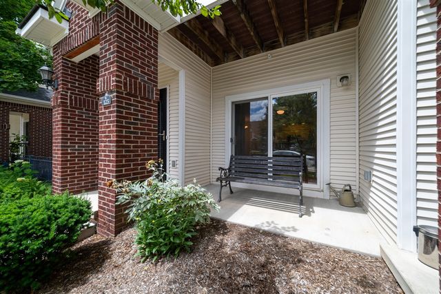 273 Scio Village Court 125, Ann Arbor, MI 48103