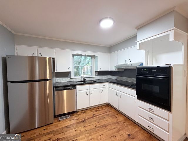 590 Benson Street, Hartwell, GA 30643