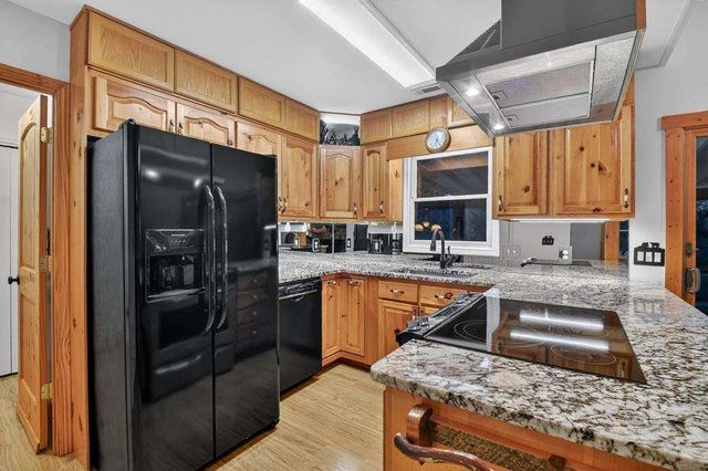 171 Mohawk Trail, Ellijay, GA 30540