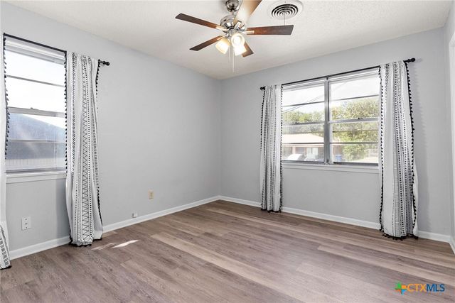 1205 S 7th Street, Copperas Cove, TX 76522