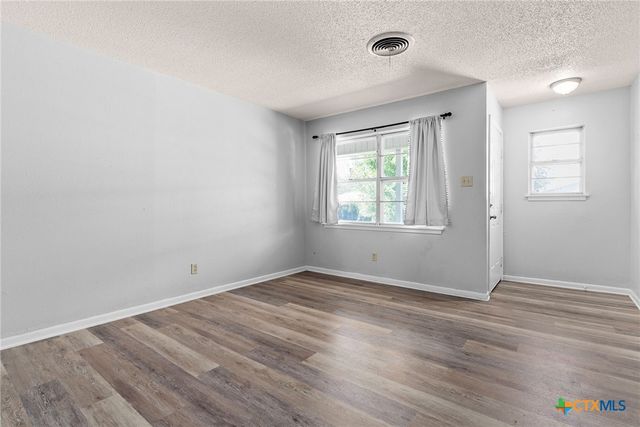 1205 S 7th Street, Copperas Cove, TX 76522
