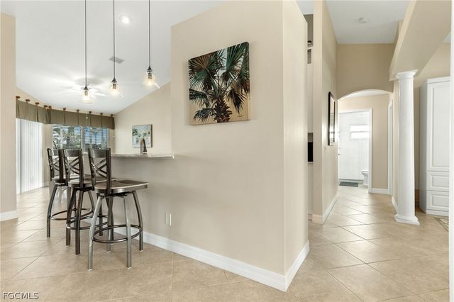 2013 SW 31st TER, Cape Coral, FL 33914