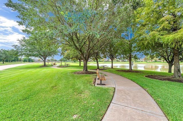 1522 Martin Lake Drive, Richmond, TX 77406
