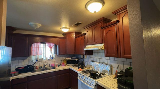 12608 1st Drive A, Cutler, CA 93615