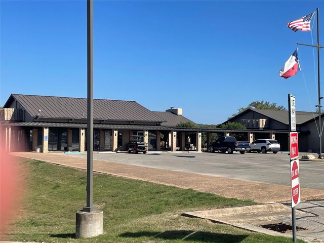 301 Augusta CV, Lago Vista, TX 78645
