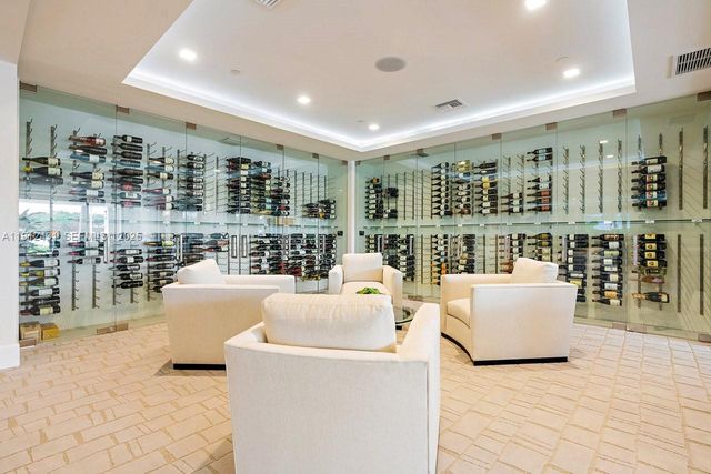 2720 Donald Ross Rd 503, Palm Beach Gardens, FL 33410