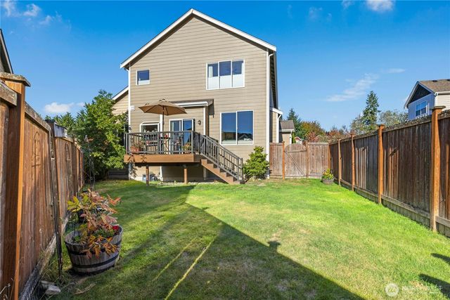 19663 Rosebud Place NE, Poulsbo, WA 98370