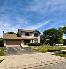 1610 Hartley Drive, Algonquin, IL 60102