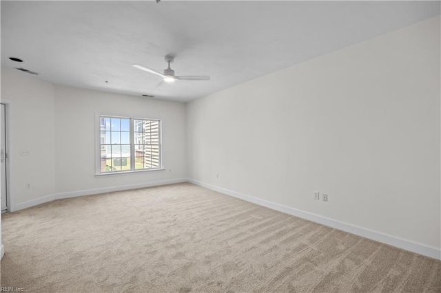 2425 Ocean Shore Cres Apt 201, Virginia Beach, VA 23451