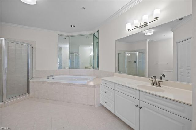 2425 Ocean Shore Cres Apt 201, Virginia Beach, VA 23451