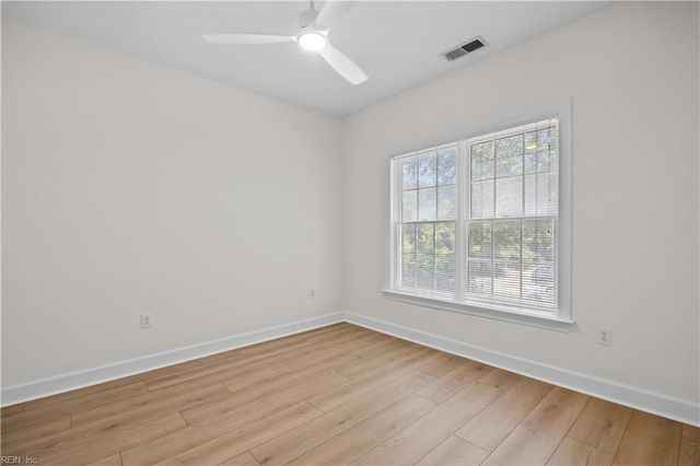 2425 Ocean Shore Cres Apt 201, Virginia Beach, VA 23451