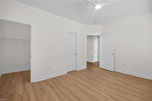 2425 Ocean Shore Cres Apt 201, Virginia Beach, VA 23451