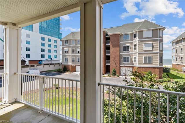2425 Ocean Shore Cres Apt 201, Virginia Beach, VA 23451