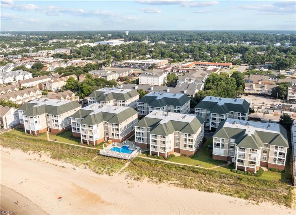 2425 Ocean Shore Cres Apt 201, Virginia Beach, VA 23451