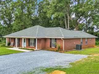 6857 Lightwood Road, Deatsville, AL 36022