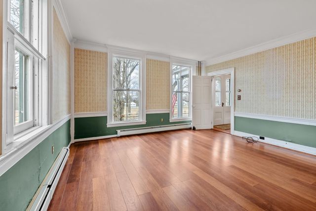 52 School Street, Haverhill, NH 03765
