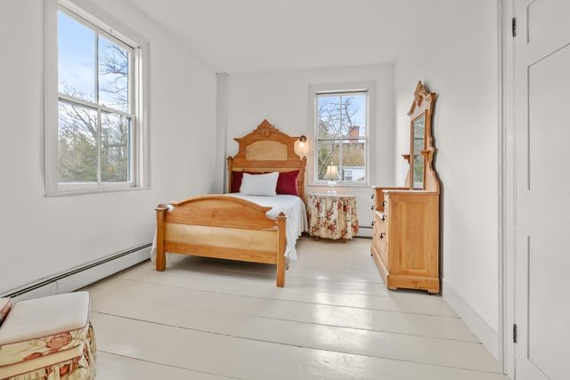 52 School Street, Haverhill, NH 03765