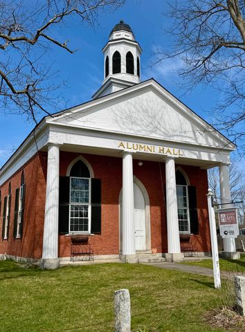 52 School Street, Haverhill, NH 03765