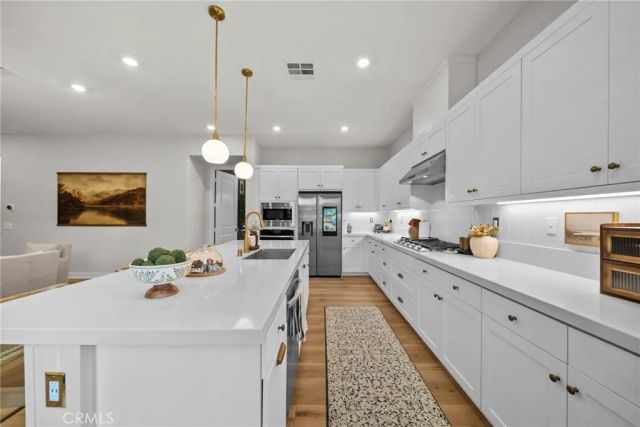 26729 Greylock Lane 302, Valencia, CA 91381