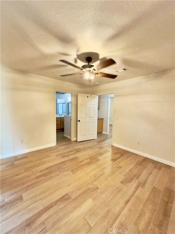 12401 Tesuque Road, Apple Valley, CA 92308