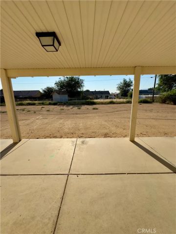 12401 Tesuque Road, Apple Valley, CA 92308