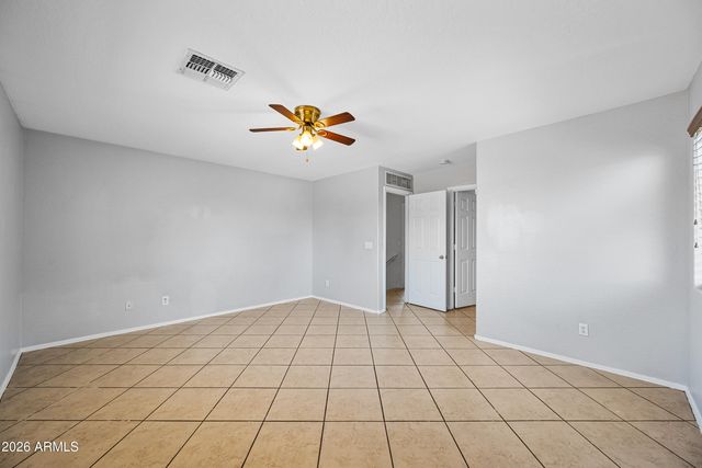 7940 W FLORENCE Avenue, Phoenix, AZ 85043