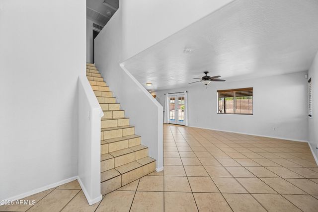 7940 W FLORENCE Avenue, Phoenix, AZ 85043