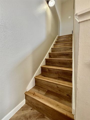 2301 Basil Drive F214, Arlington, TX 76006