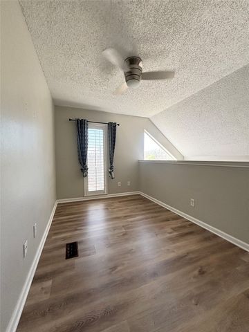 2301 Basil Drive F214, Arlington, TX 76006