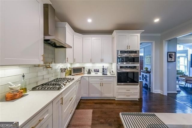 2409 Meadow Isle Lane, Lawrenceville, GA 30043