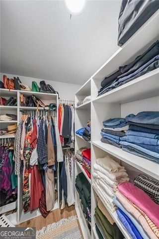 2409 Meadow Isle Lane, Lawrenceville, GA 30043