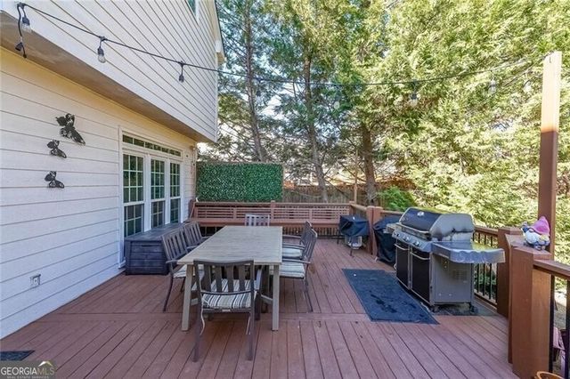 2409 Meadow Isle Lane, Lawrenceville, GA 30043