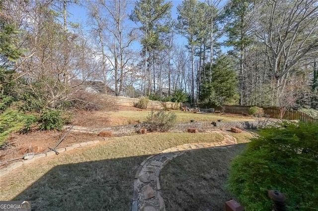 2409 Meadow Isle Lane, Lawrenceville, GA 30043