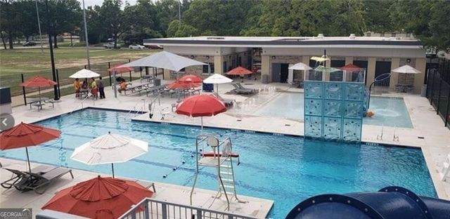 2409 Meadow Isle Lane, Lawrenceville, GA 30043